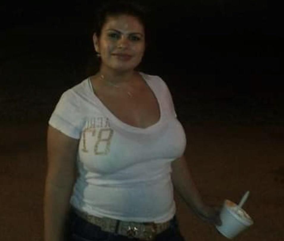 13P I flashed them seen them in restroom smelled there panties.