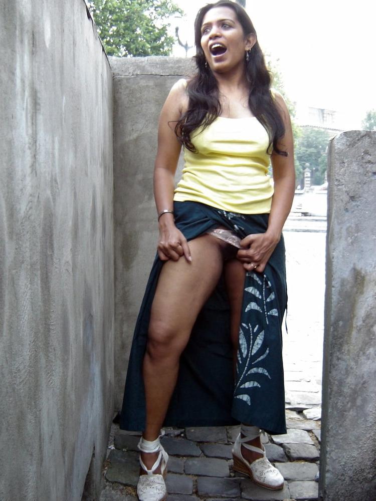 12P Indian Curvy Milf, Uk, Desi