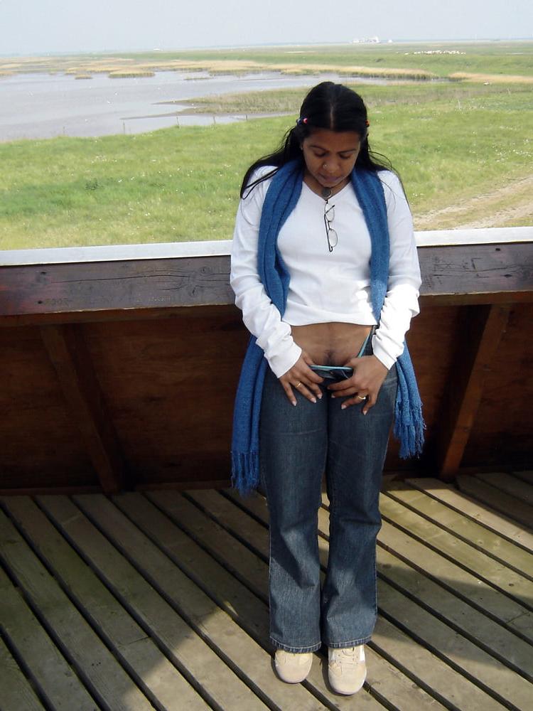 12P Indian Curvy Milf, Uk, Desi