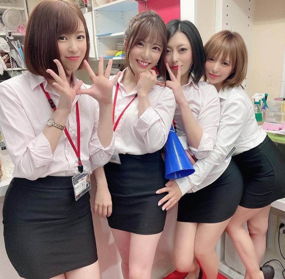 25P Office Ladies -55