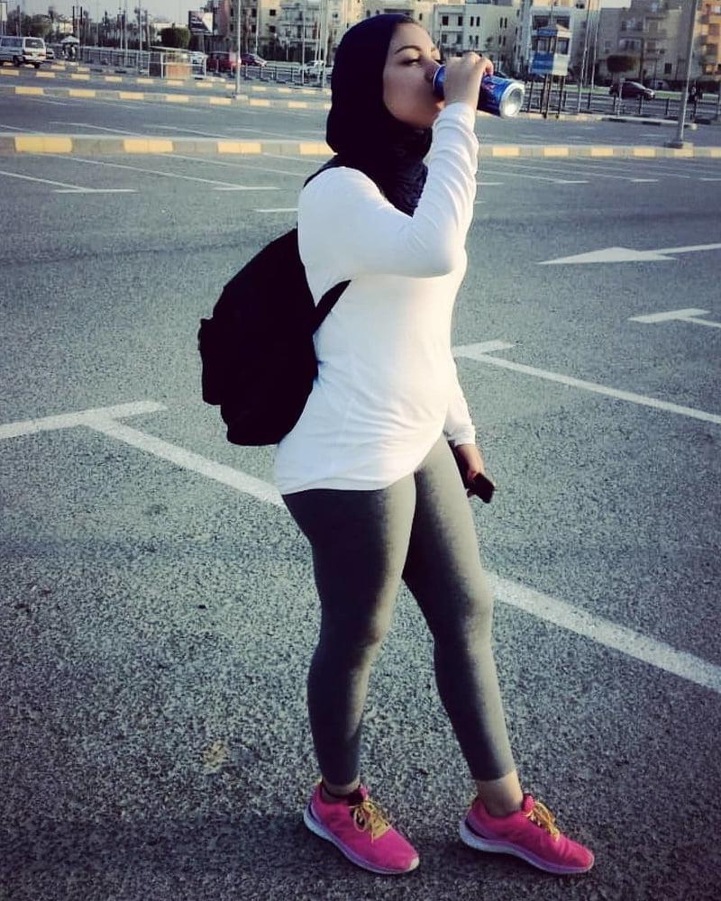 25P Ghada tarek sexy hijab fitness