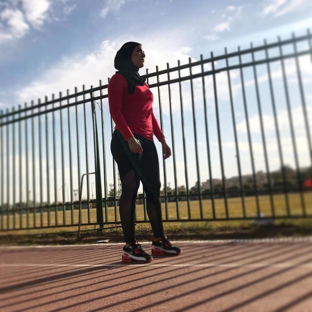 25P Ghada tarek sexy hijab fitness
