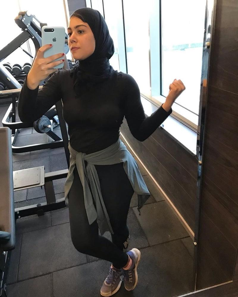 25P Ghada tarek sexy hijab fitness