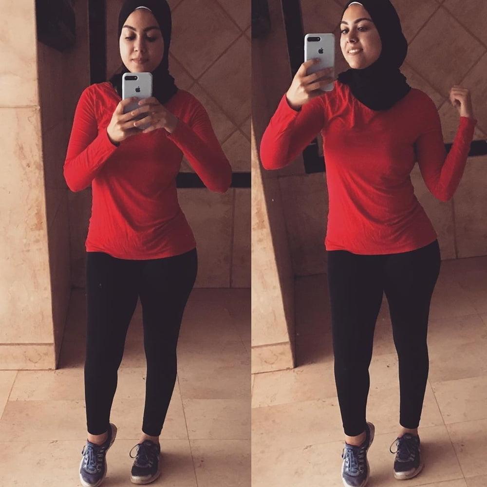20P Ghada tarek sexy hijab fitness 2