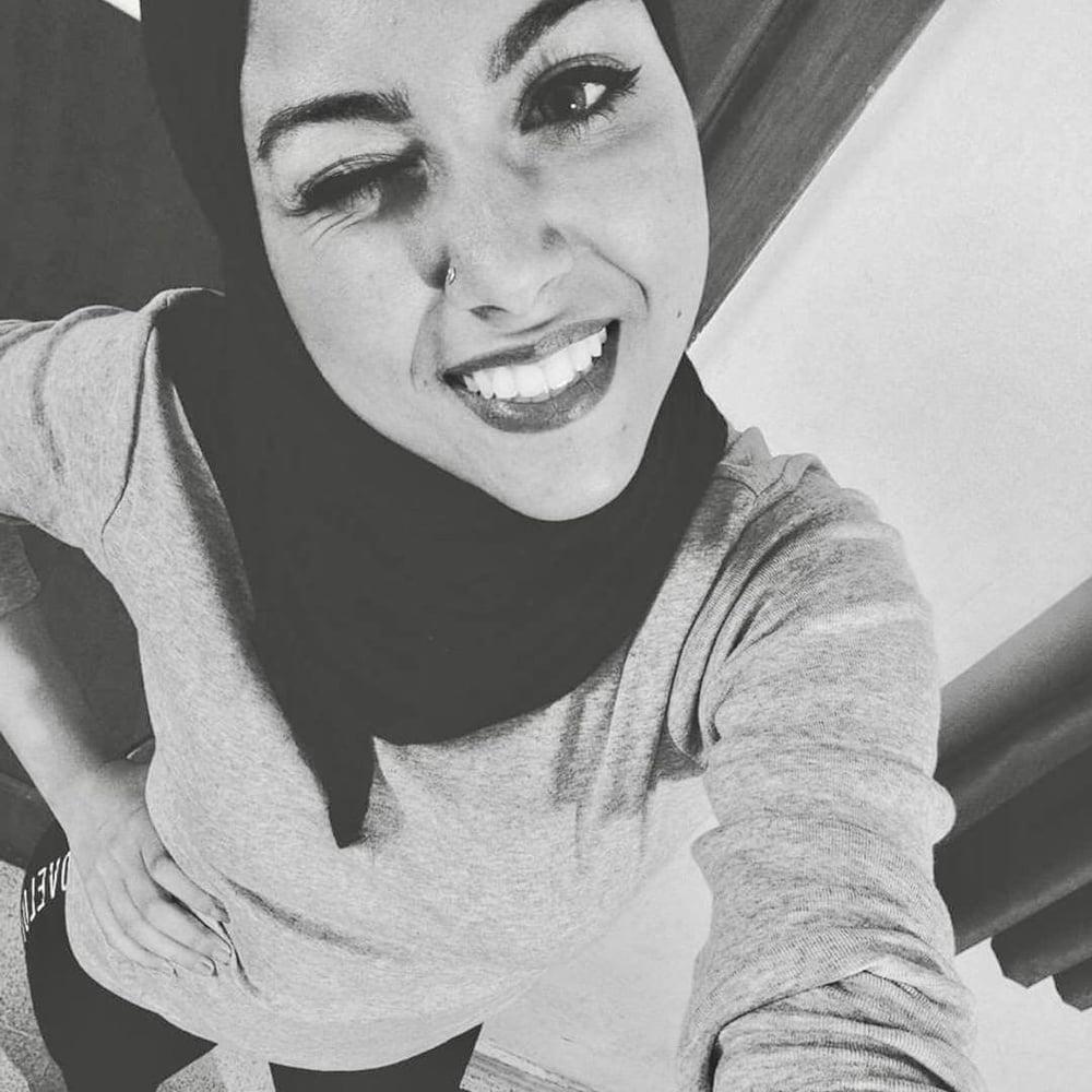 20P Ghada tarek sexy hijab fitness 2