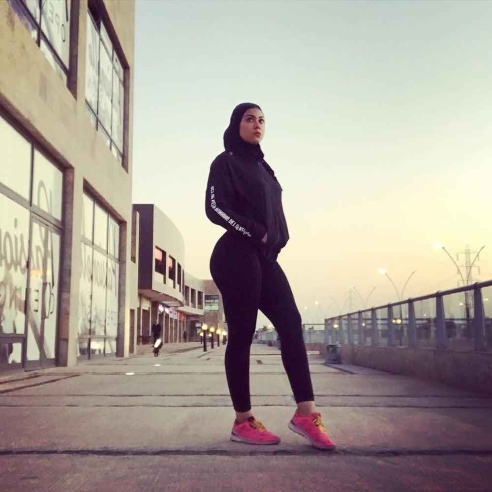 17P Ghada tarek sexy hijab fitness 3