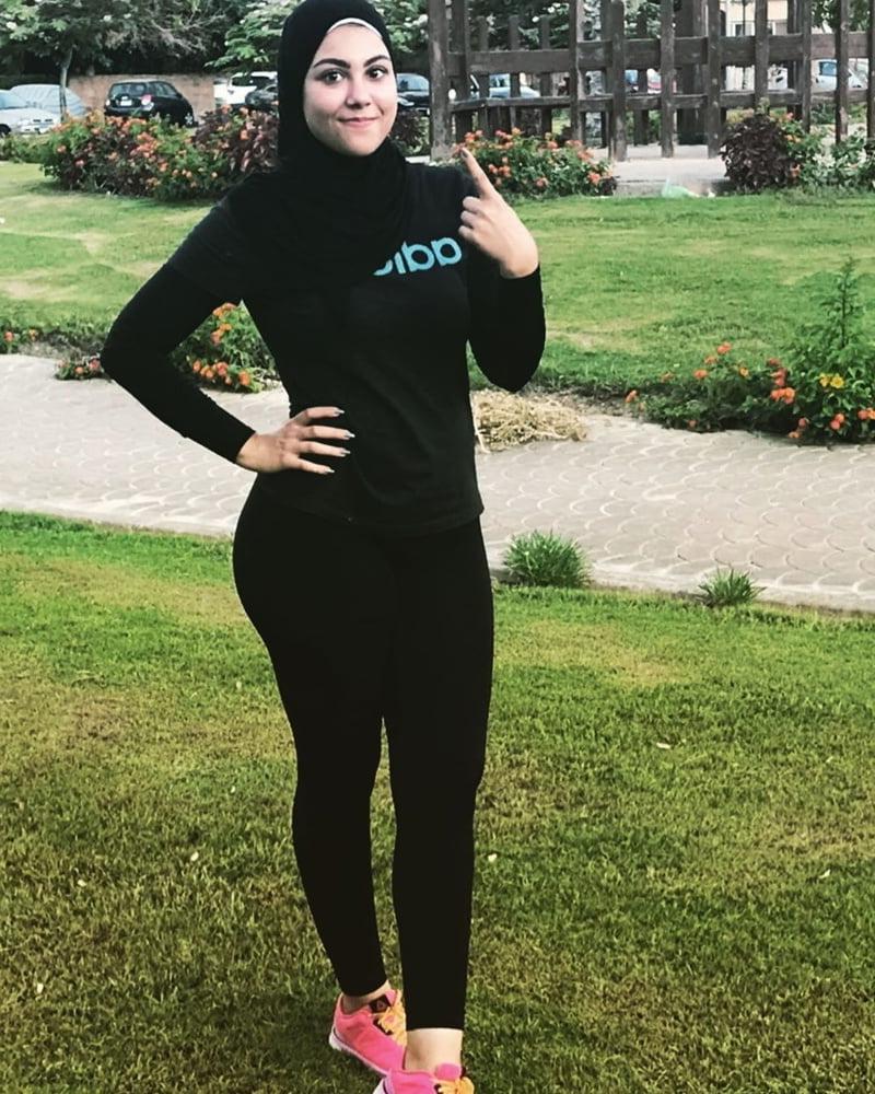 17P Ghada tarek sexy hijab fitness 3