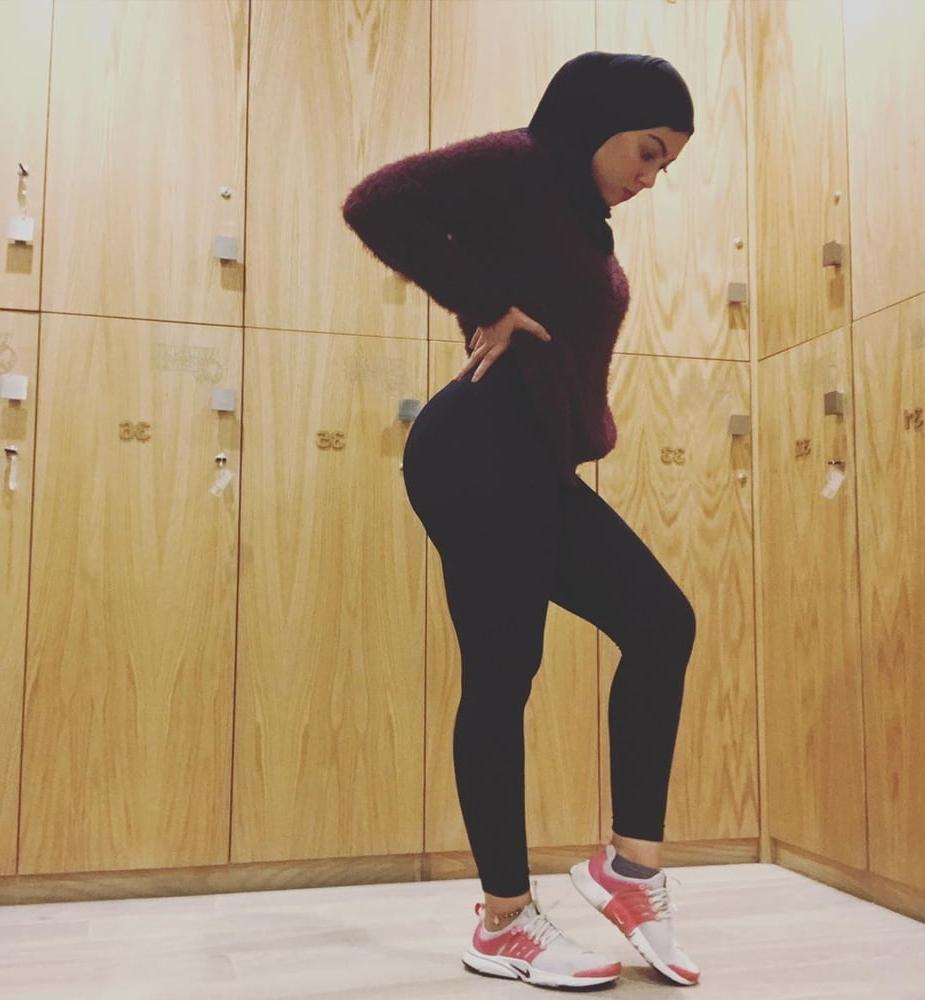 17P Ghada tarek sexy hijab fitness 3