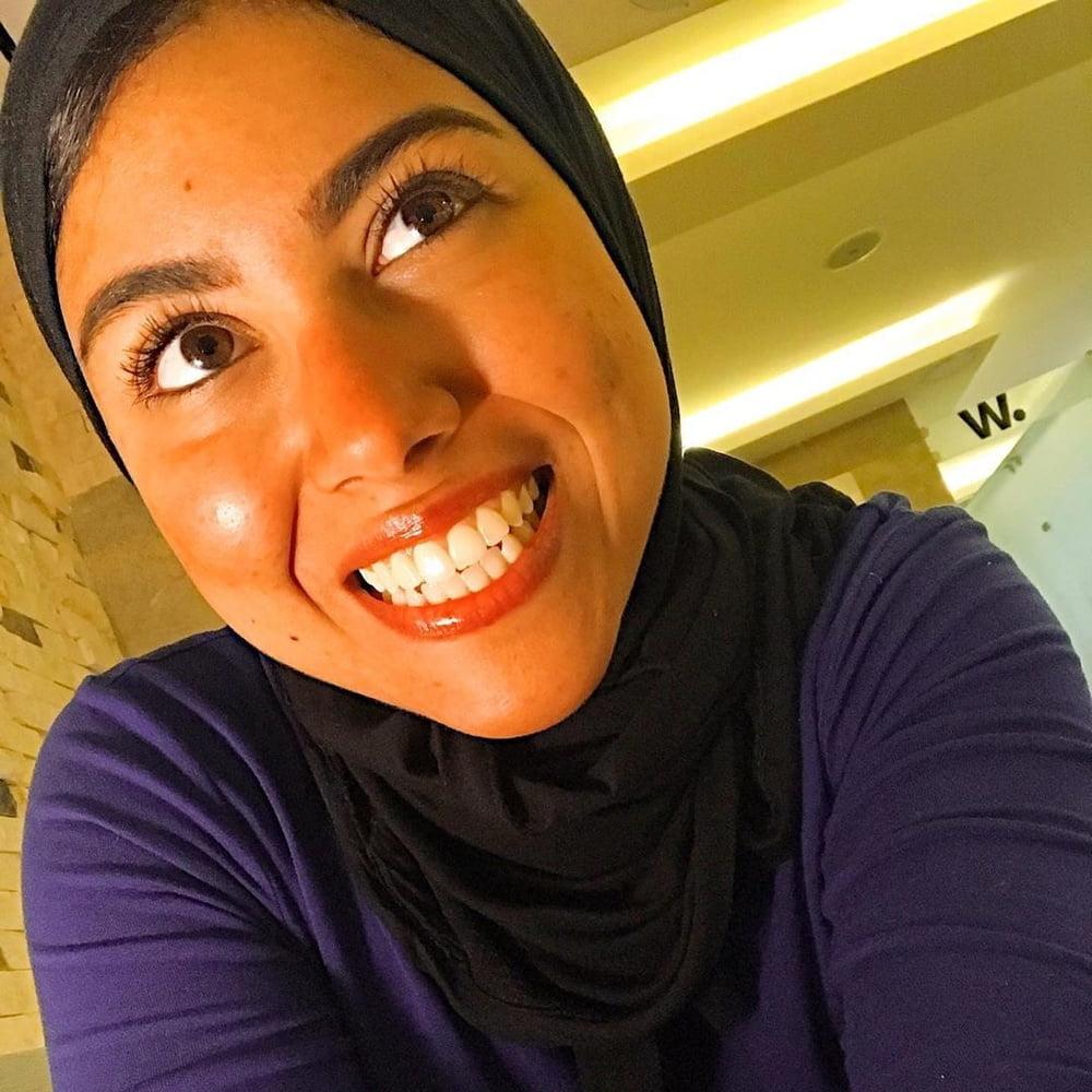 17P Ghada tarek sexy hijab fitness 3
