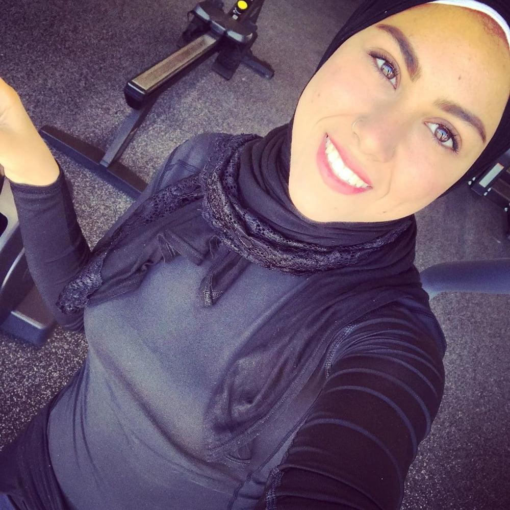 18P Ghada tarek sexy hijab fitness 5