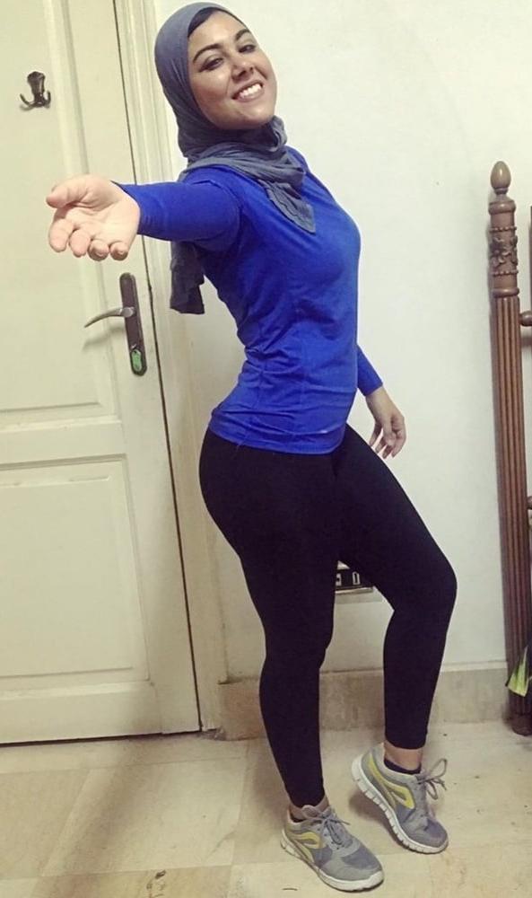18P Ghada tarek sexy hijab fitness 5
