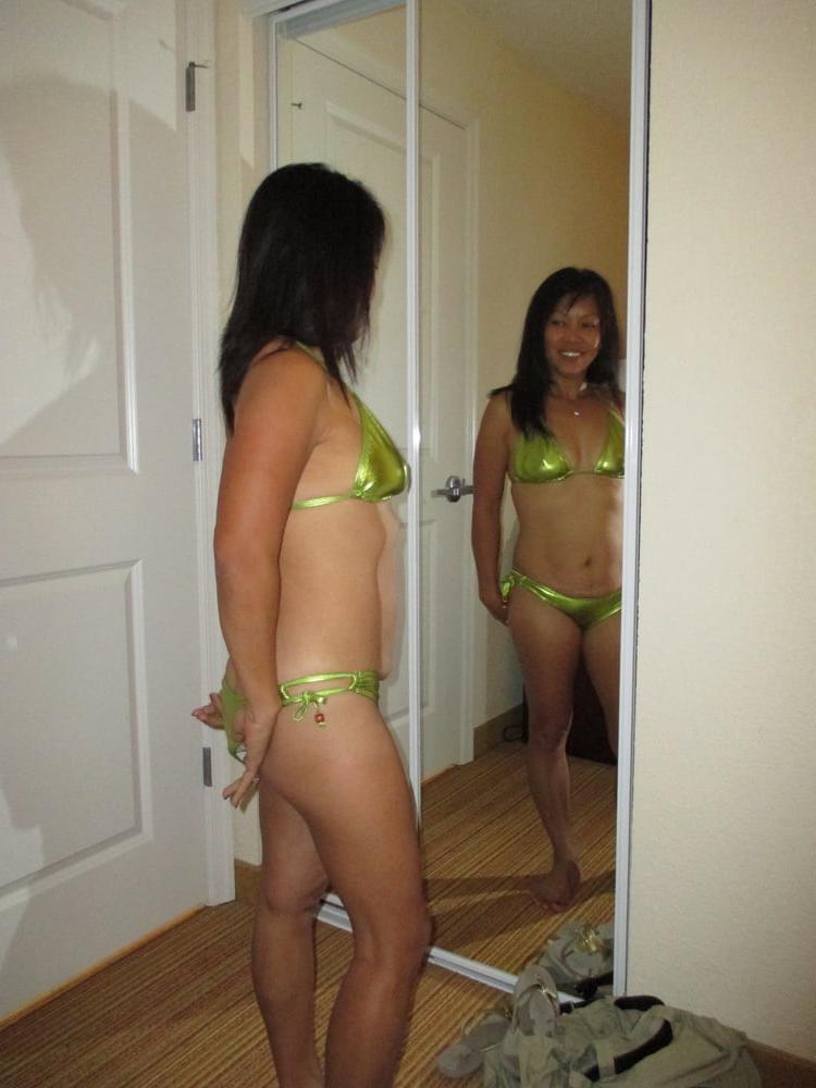 25P 4EVER EXposed - LBFM MILF Maria