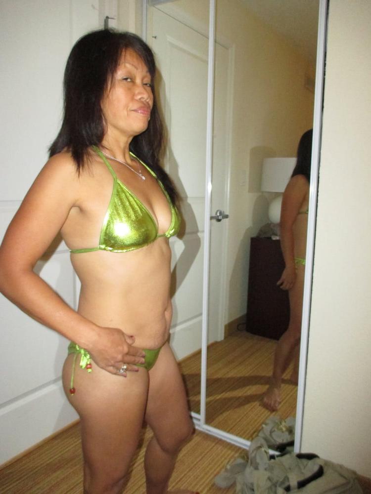 25P 4EVER EXposed - LBFM MILF Maria