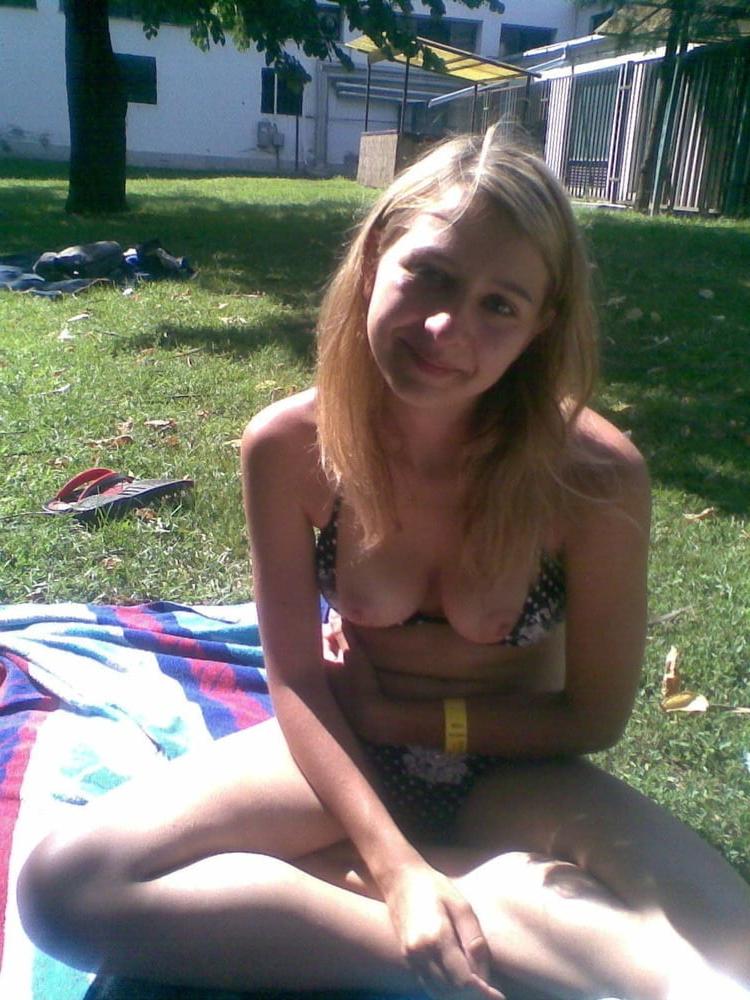 25P Young Ladies 033