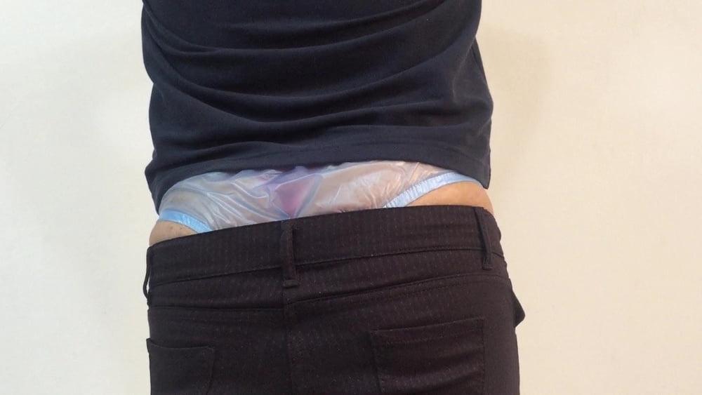 25P Plastic pants