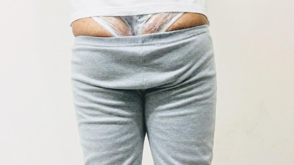 25P Plastic pants