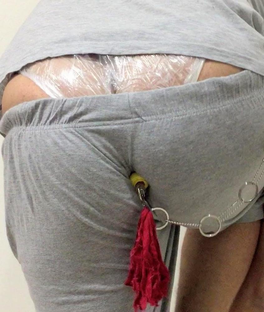 25P Plastic pants