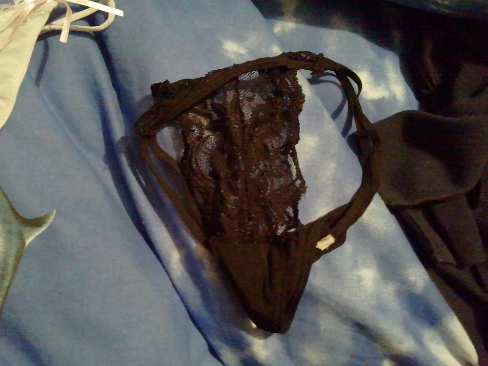 5P The pants of my girlfriend's cousin - perizzoma cugina