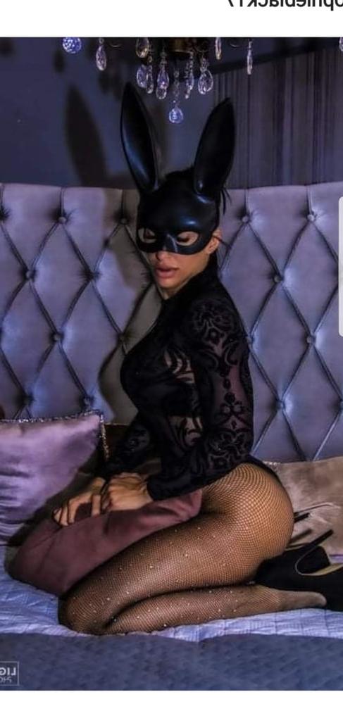 25P Leather slut sopieblack17 dressed like a cheap whore