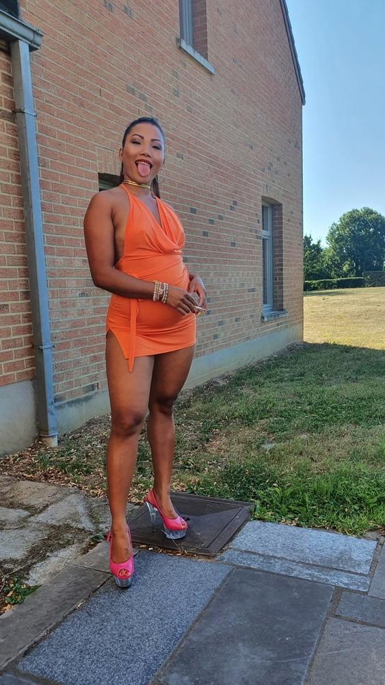 25P Orange is the new Slutty