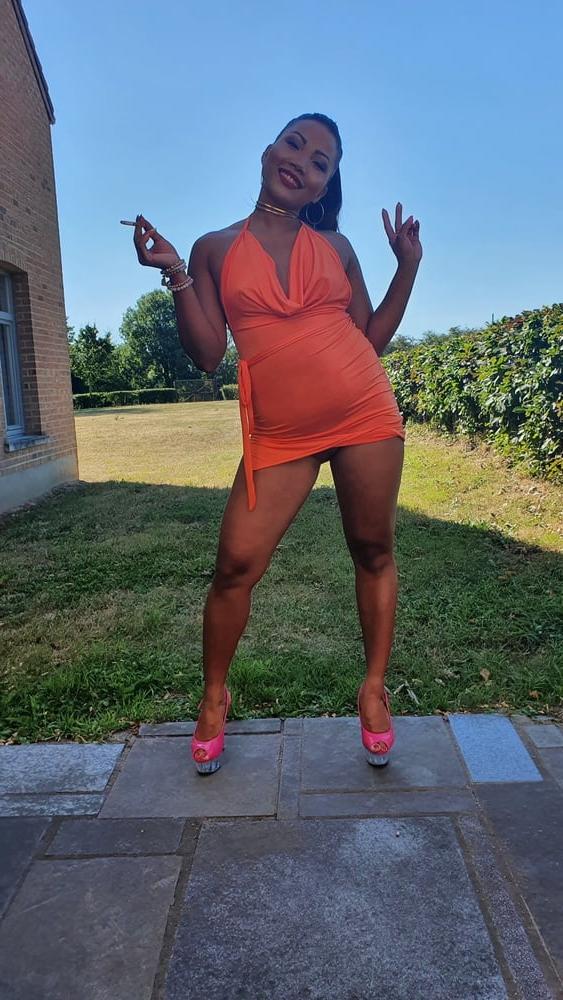 25P Orange is the new Slutty