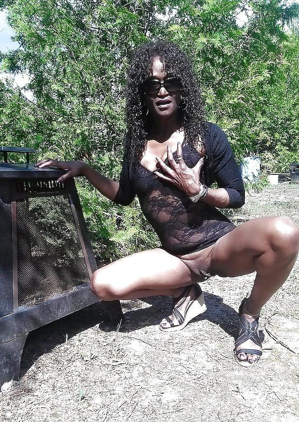 25P Black Women Public, Outside, Flashing 17