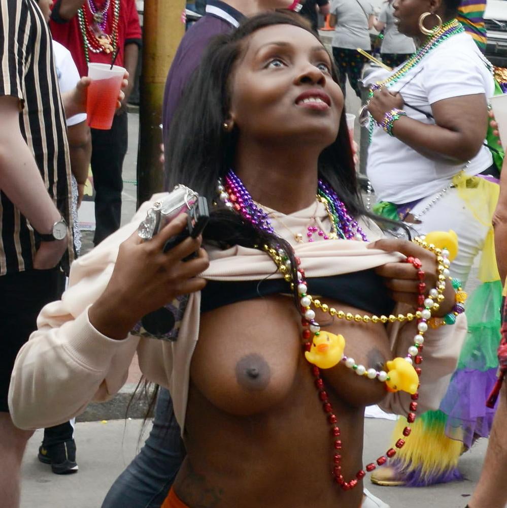 25P Black Women Public, Outside, Flashing 17