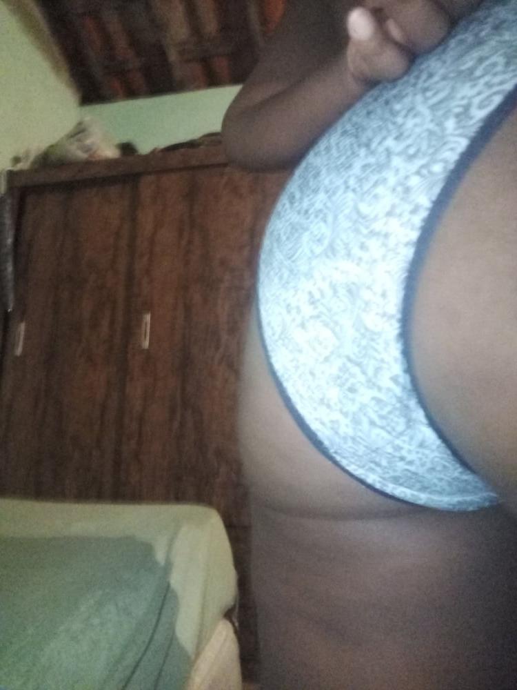 25P Mature busty latin