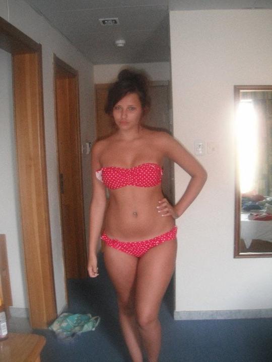 25P Big Boob Teen Thick Hips and Legs
