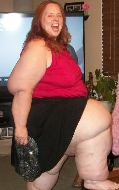 25P SSBBW Elephant Legs
