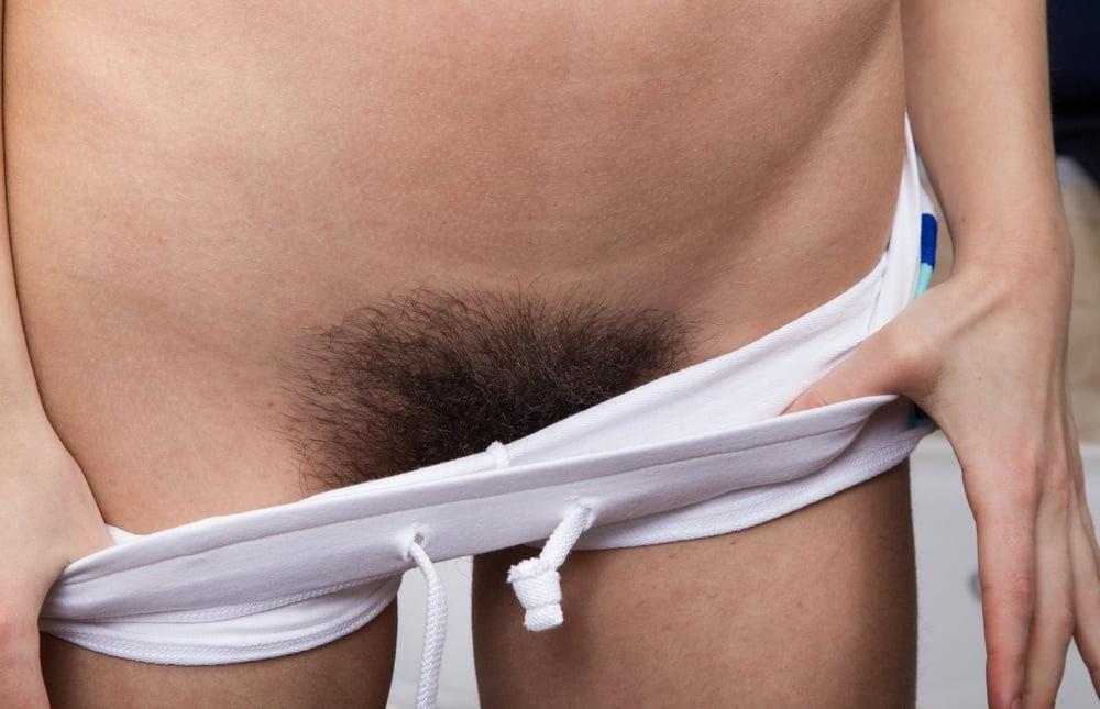 24P hairy pussy 6
