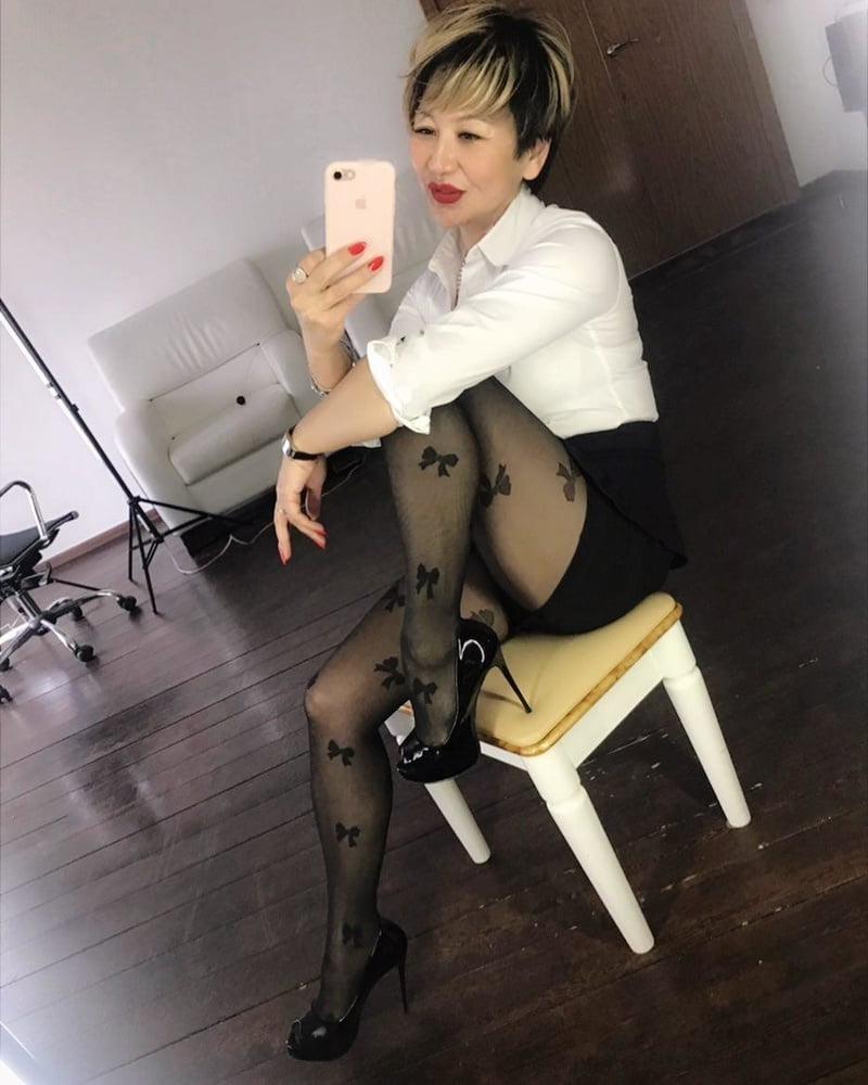 17P Asian Girlfriend Julia
