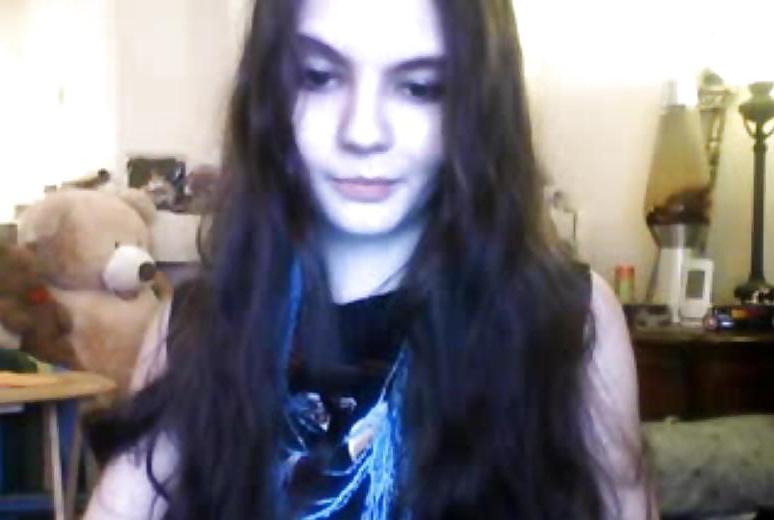 25P Huge Bush Webcam Teen From MeetMeMatch