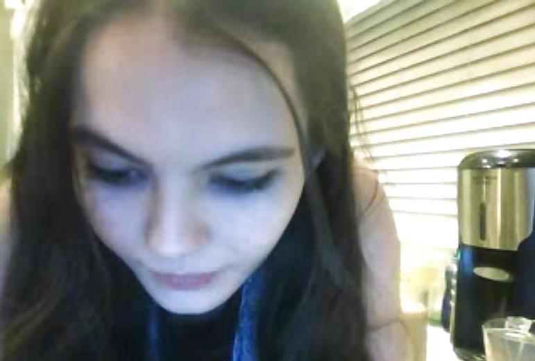 25P Huge Bush Webcam Teen From MeetMeMatch