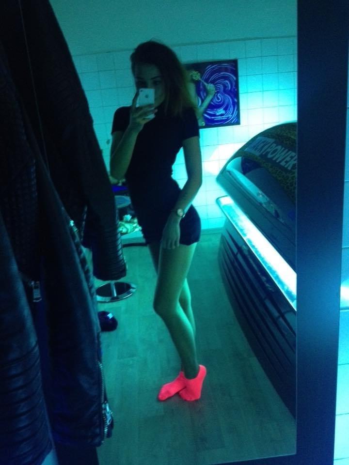 9P young beautiful girl