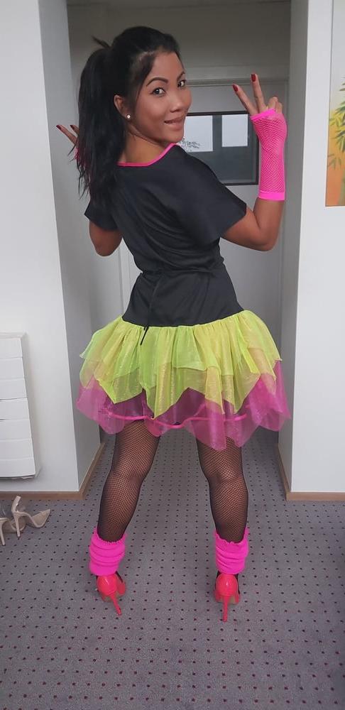 16P I'm a party Girl