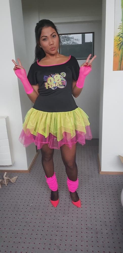 16P I'm a party Girl
