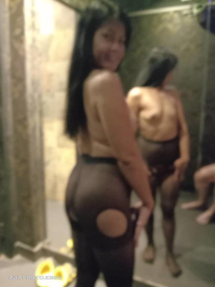 15P another sexy milf
