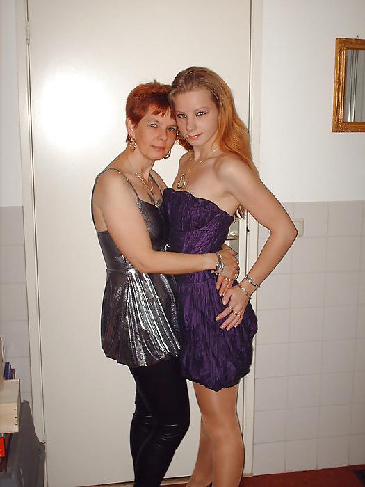 25P Milf and younger girlzz