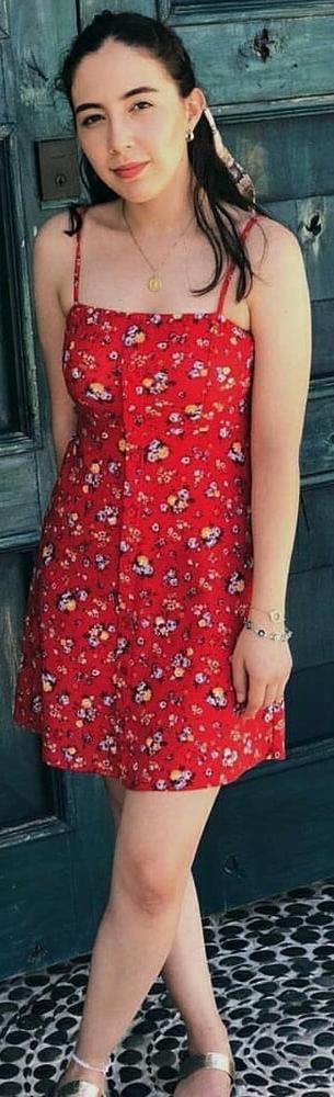 25P College girl who is my Ex girlfriend and she sends me nudes!