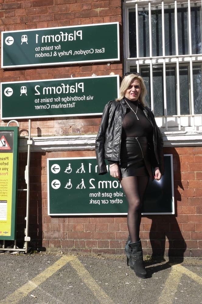 25P Sexy Sue UK 02 Black leather mini