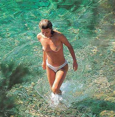 20P Topless beach girls 1.