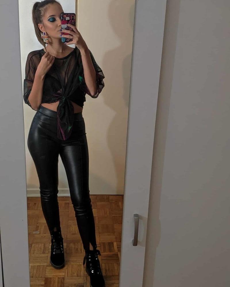25P Amateur Leather Covered Sluts August 2020