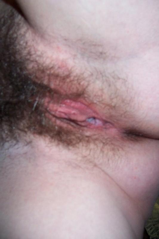 25P Favorite Hairy Pussy Woman