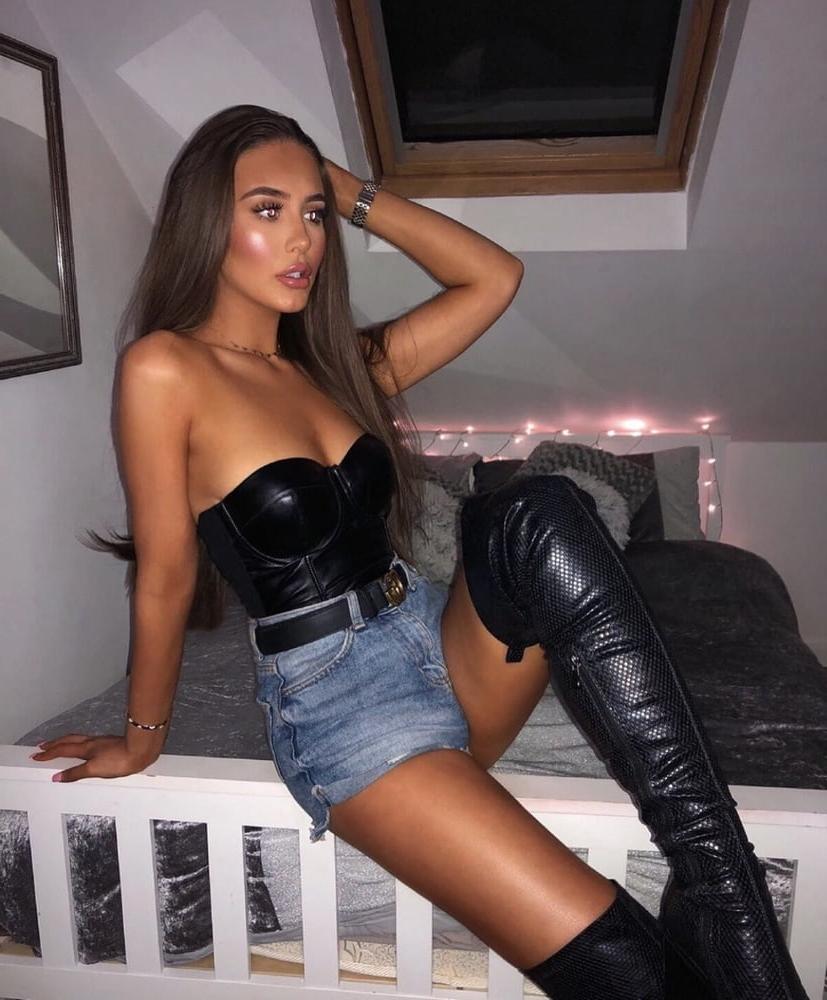 25P Amateur Leather Covered Sluts August 2020 #2
