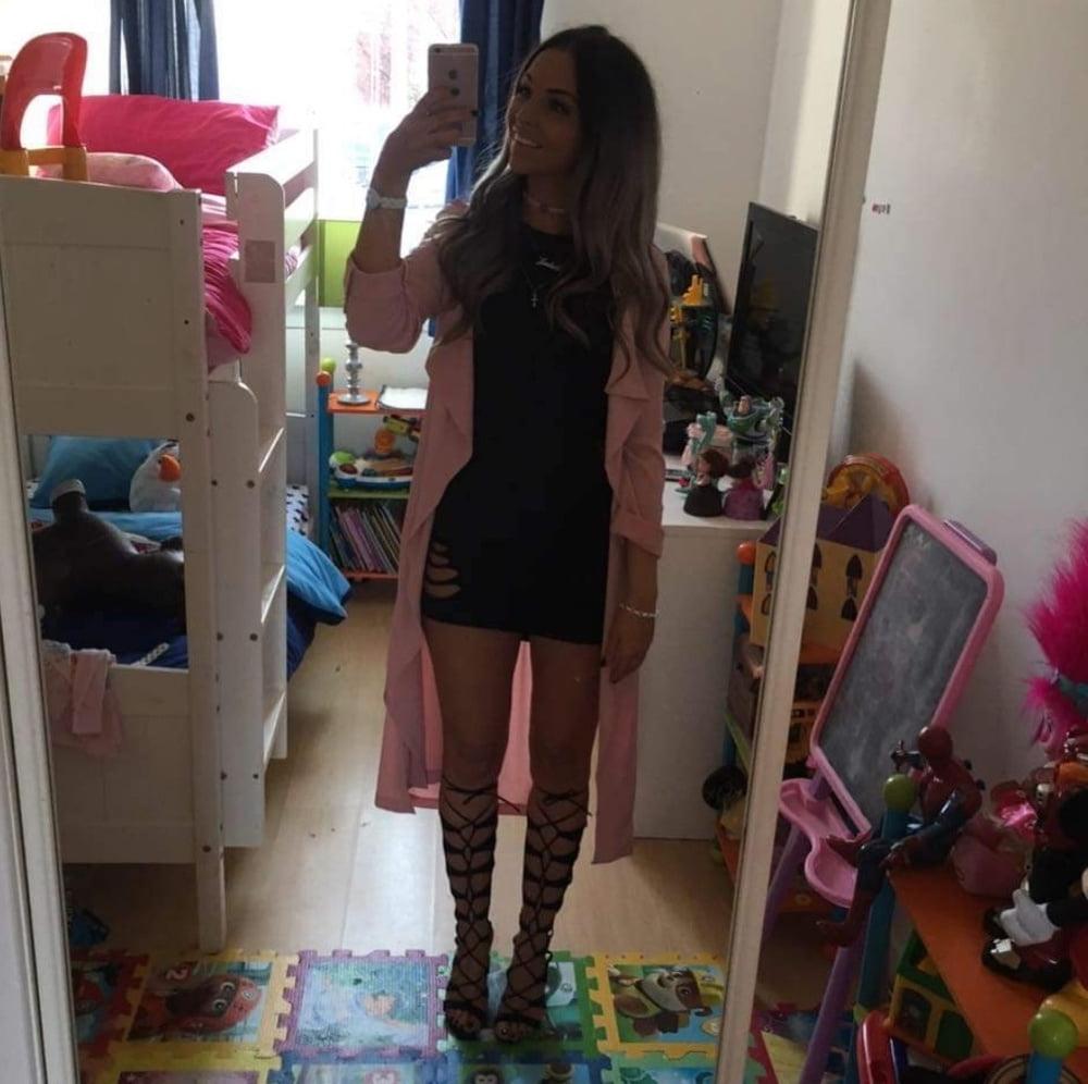 17P Hot Scottish girl