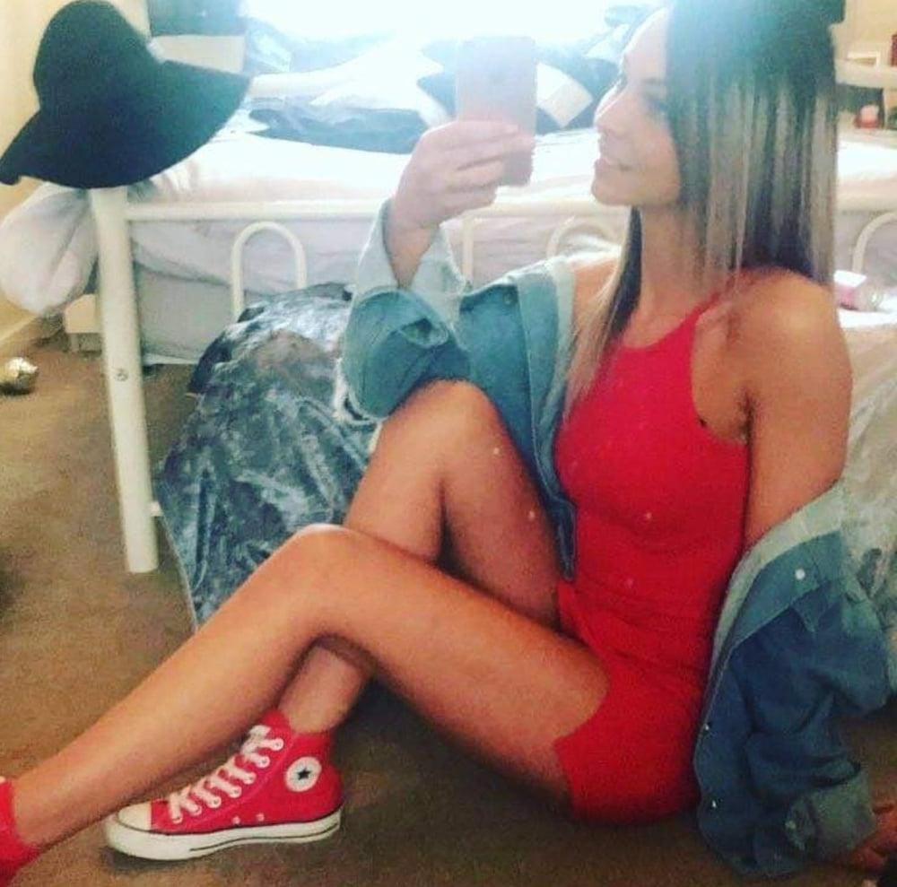 17P Hot Scottish girl