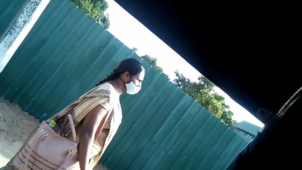 25P sl hot saree road capture fb 6