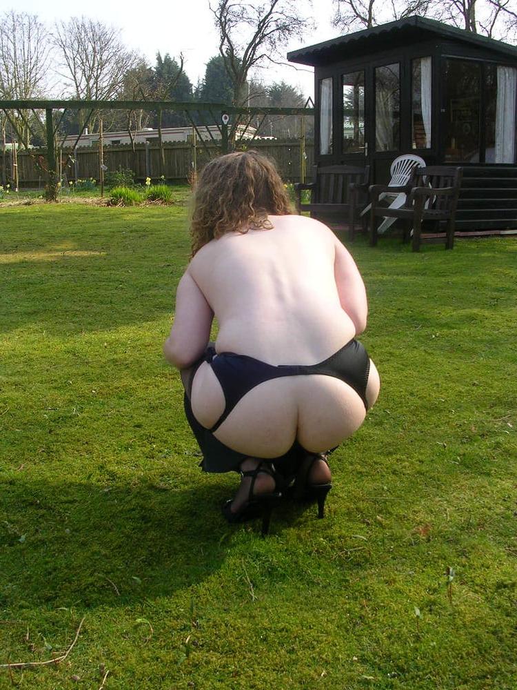 25P Flashing and Exposed in stockings and Suspenders