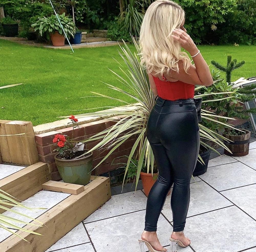 25P Leather babes #4